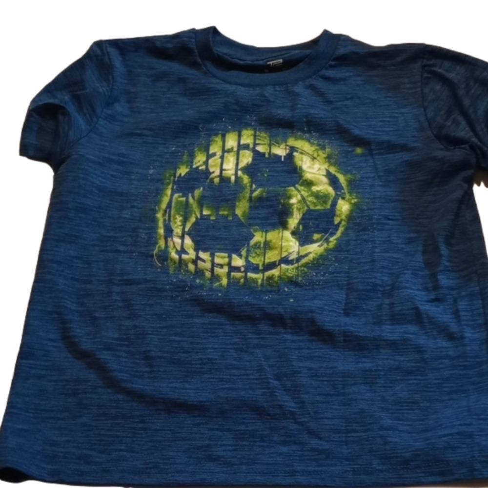 Tek gear boys short sleeve shirt, size‎ medium, blue